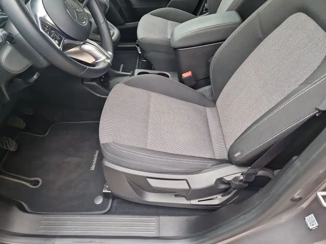 Mercedes-Benz T 180 T 180 d Standard PROGRESIVE-Line