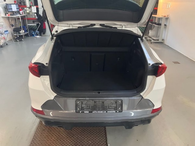 Cupra Formentor CarPlay / ACC /RFK / LED