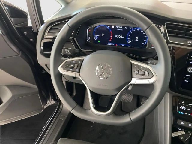 Volkswagen Touran 1.5 TSI DSG Highline