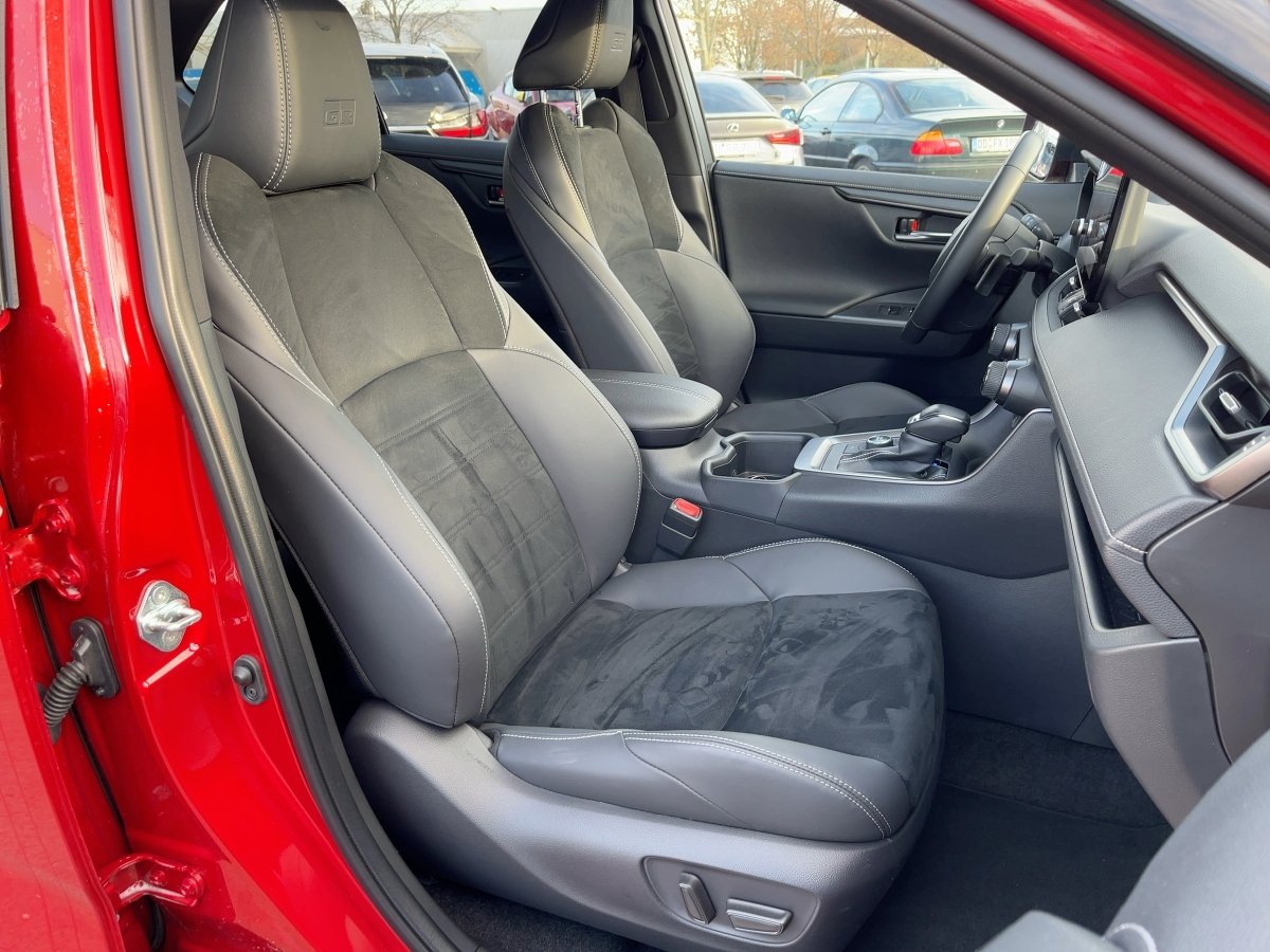 Toyota RAV4 5-deurs GR Plug-in