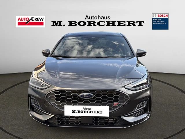 Ford Focus Limited ST Line