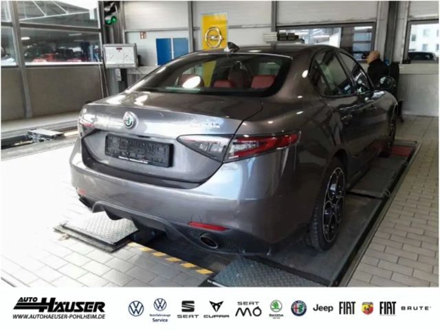 Alfa Romeo Giulia Q4 Turbo Veloce