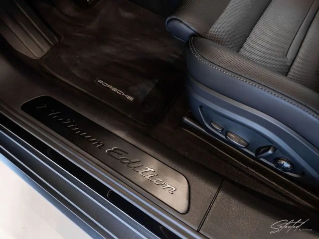 Porsche Panamera E-Hybrid