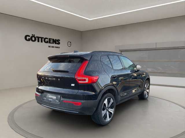 Volvo XC40 Core Recharge