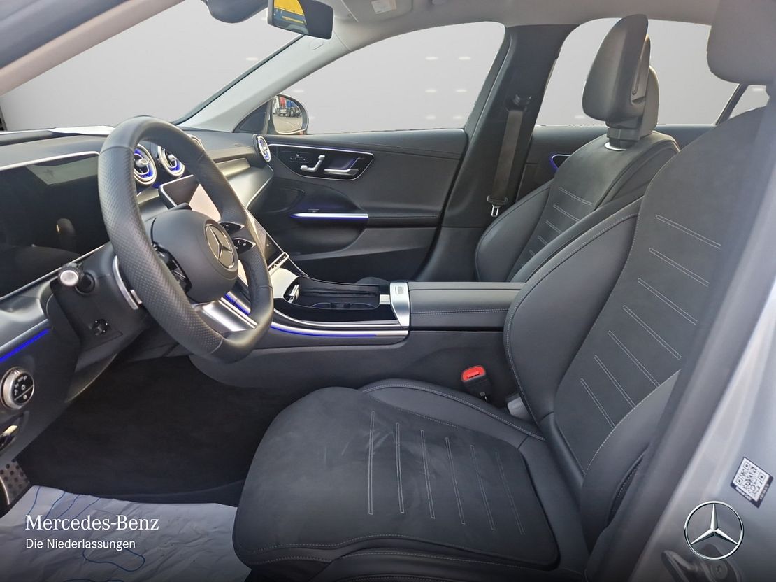 Mercedes-Benz C 180 AMG Line Sedan