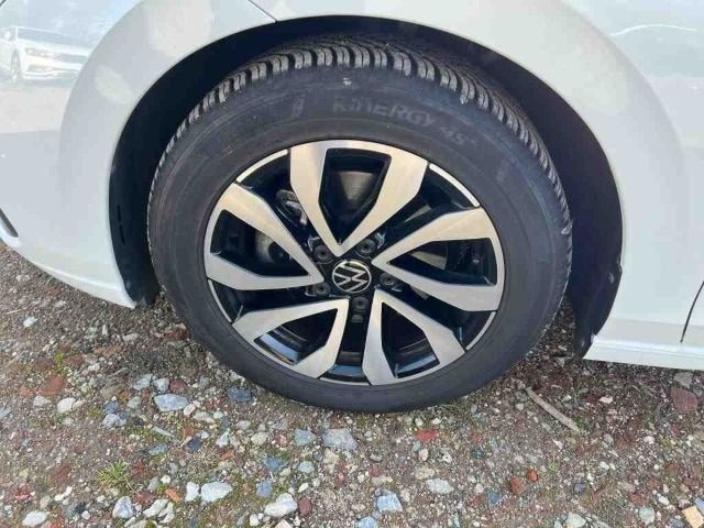 Volkswagen Golf 1.5 TSI Golf VIII