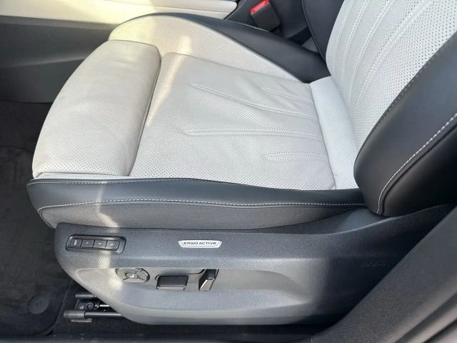 Volkswagen Tiguan DSG Elegance Elegance