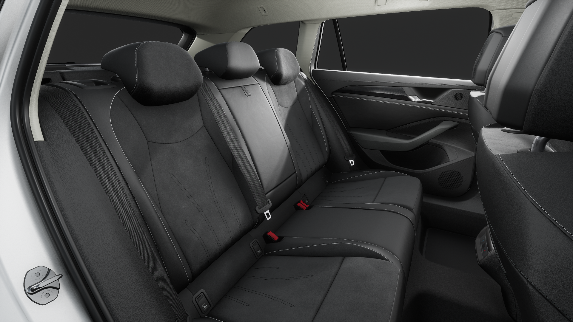 Volkswagen Passat 1.5 eTSI Business Variant