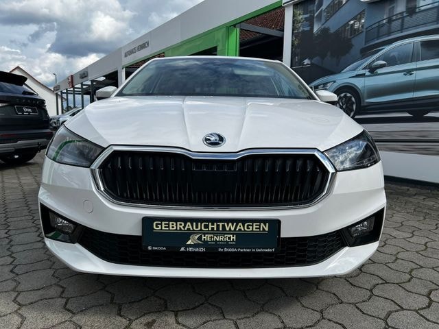 Skoda Fabia FABIA 95PS 5-Gang*LED*PDC*SHZ*SmartLink*Allwette