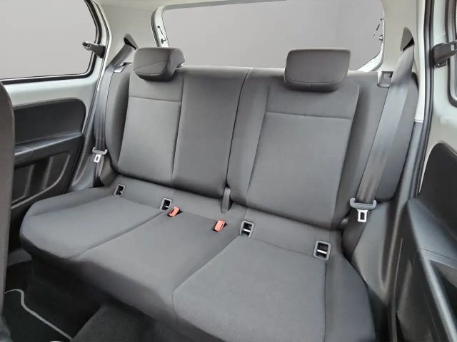 Volkswagen up! Move Move up!