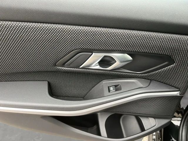 BMW 320 320d Touring xDrive