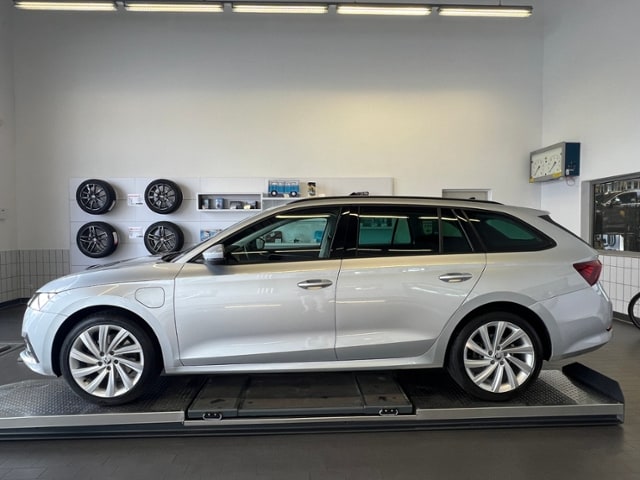 Skoda Octavia 1.4 TSI Combi iV