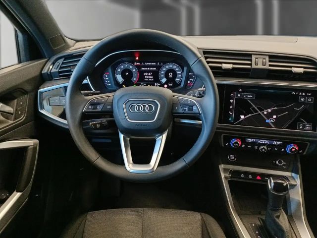 Audi Q3 35 TFSI S-Tronic