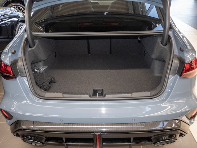 Audi RS3 Quattro S-Tronic Sedan