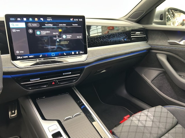 Volkswagen Passat 2.0 TDI DSG IQ.Drive R-Line