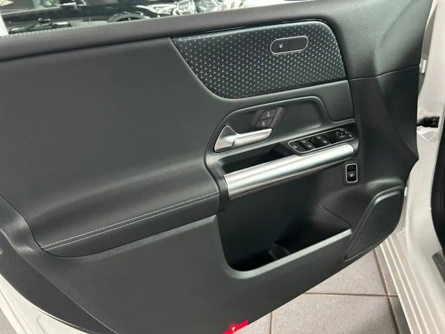 Mercedes-Benz B 200 Progressive