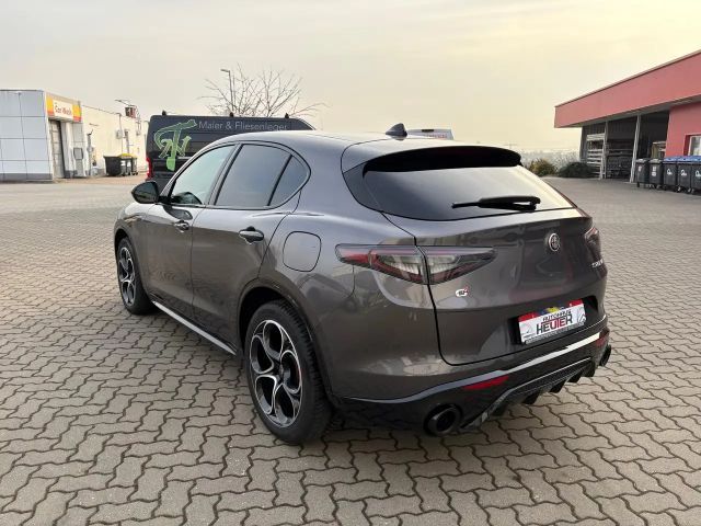 Alfa Romeo Stelvio Q4 Veloce