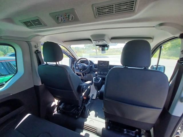 Renault Trafic Combi Grand L2H1 Life