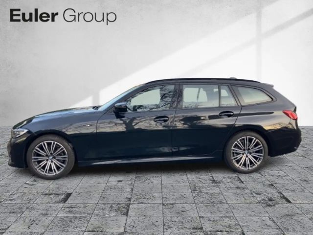 BMW 320 320d Sedan Touring xDrive