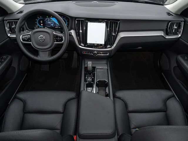 Volvo V60 Cross Country AWD Plus