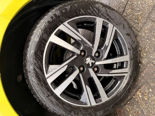 Peugeot 208 Active Pack