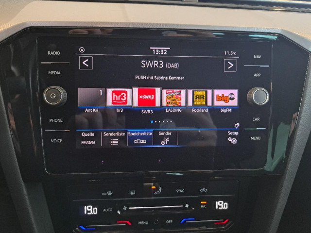 Volkswagen Passat 1.5 TSI Business DSG Variant