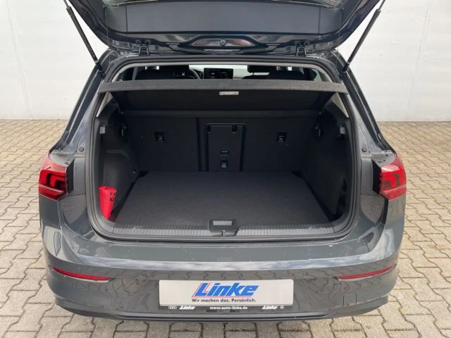 Volkswagen Golf 1.5 eTSI DSG Golf VIII