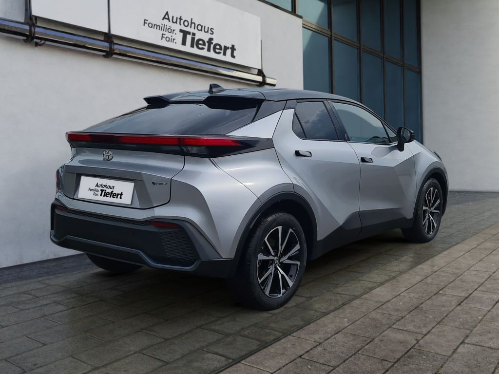 Toyota C-HR 5-deurs Team D