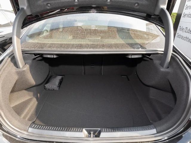 Mercedes-Benz A 180 Limousine S-Sitz ParkAss. LED SpurH LM