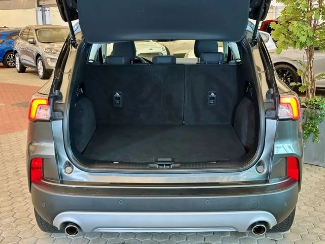 Ford Kuga Cool & Connect