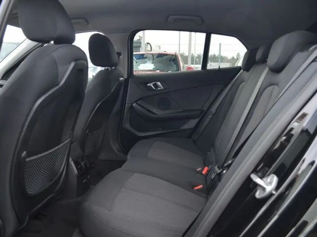 BMW 116 116d Advantage pakket Sedan