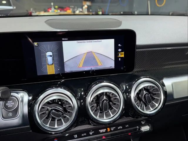 Mercedes-Benz GLB 200 AMG Line