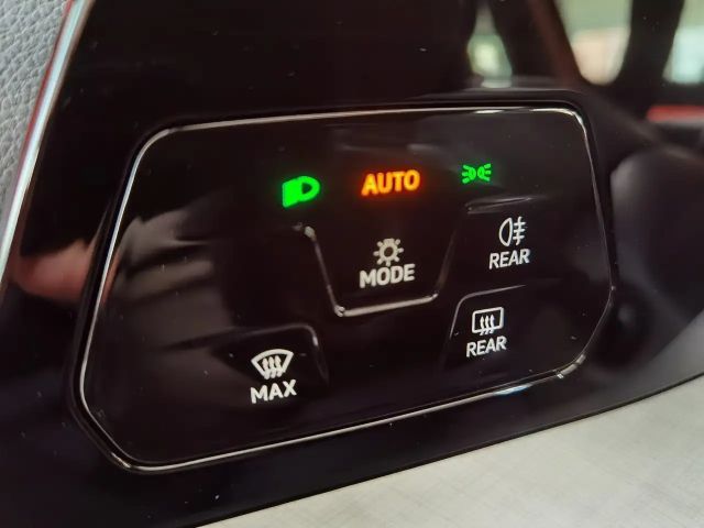 Volkswagen Golf Rabbit TSI