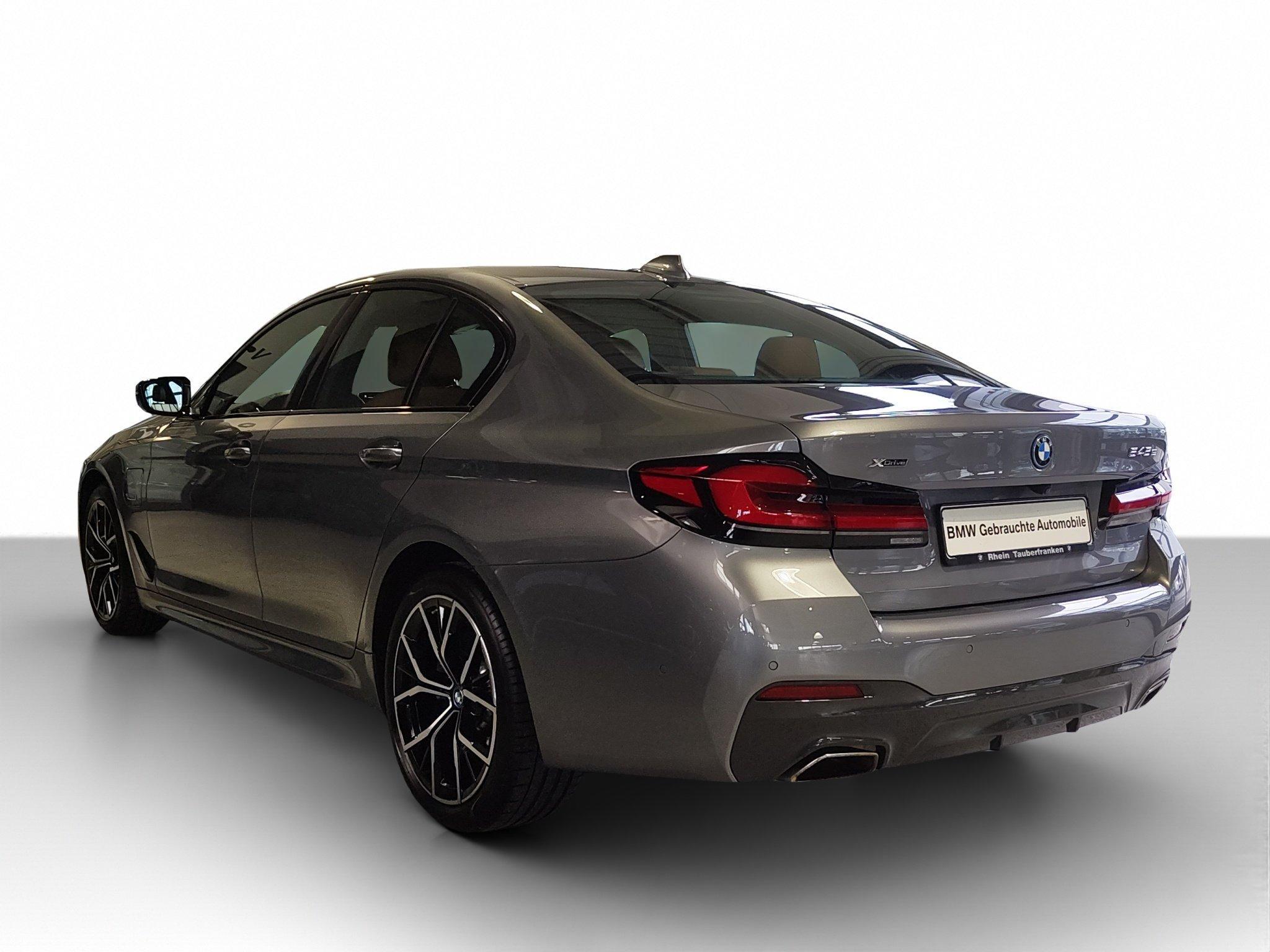 BMW 545 545e Sedan xDrive