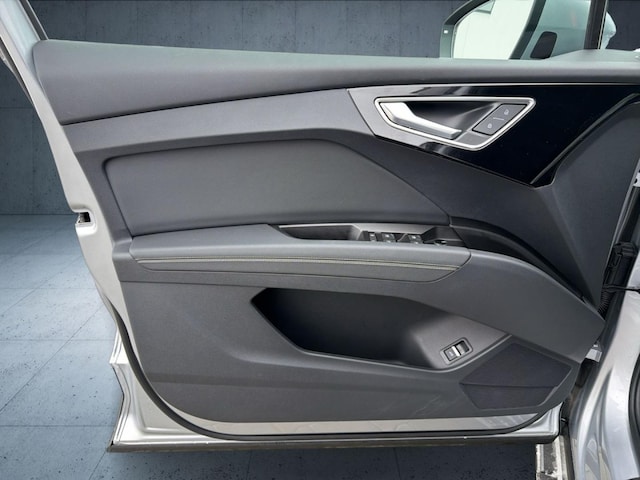 Audi Q4 e-tron SUV 45 e-tron Audi Q4 e-tron