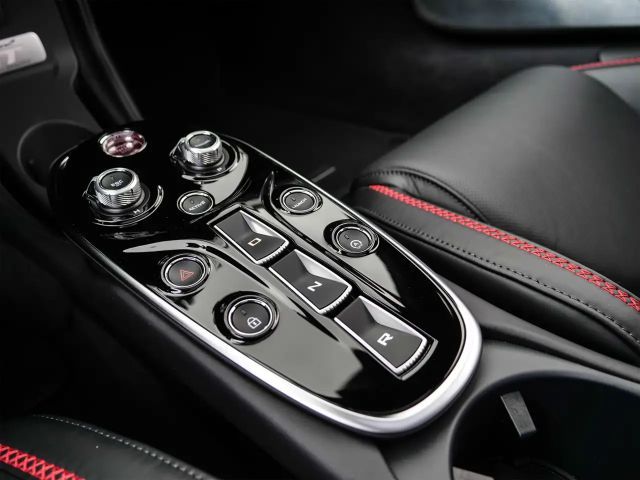 McLaren GT Onyx Black, Black Pack. Sports Exhaust