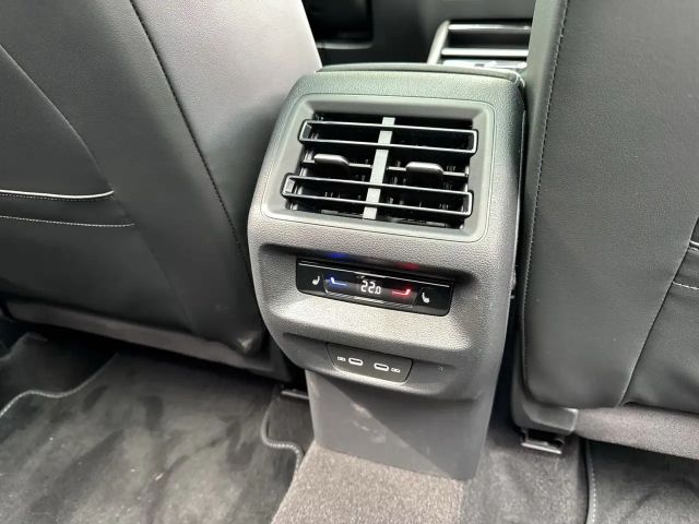 Volkswagen Tayron R-Line eHybrid