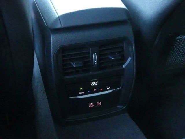 BMW 320 320i M-Sport Touring