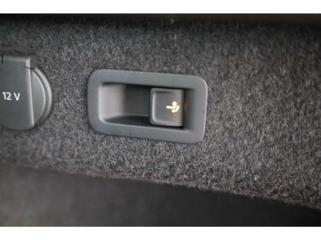 Volkswagen Passat 2.0 TDI Business DSG Variant