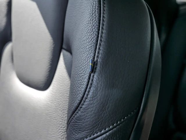 Volvo XC60 AWD Dark Plus