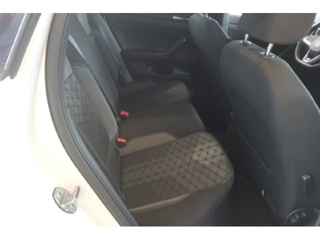 Volkswagen Polo 1.0 TSI DSG IQ.Drive R-Line