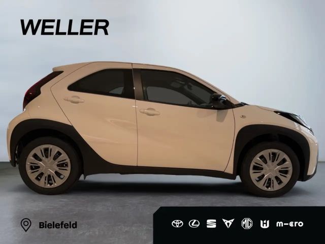 Toyota Aygo X Business Hatchback