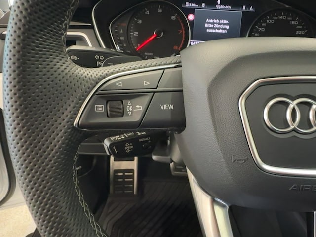 Audi A4 40 TFSI Avant S-Tronic