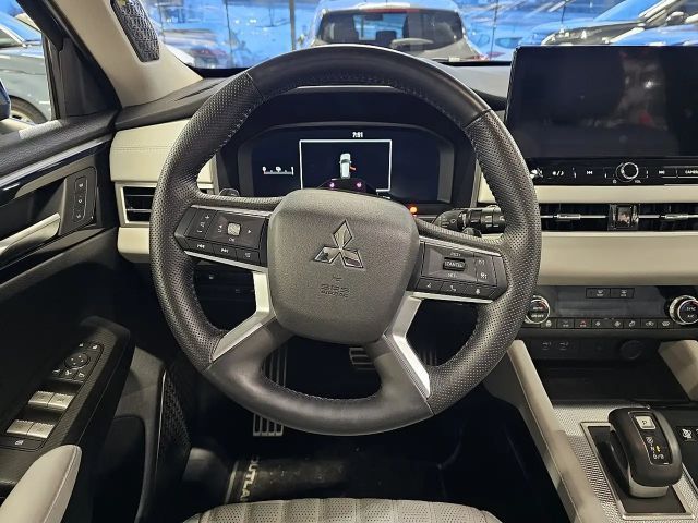 Mitsubishi Outlander PHEV