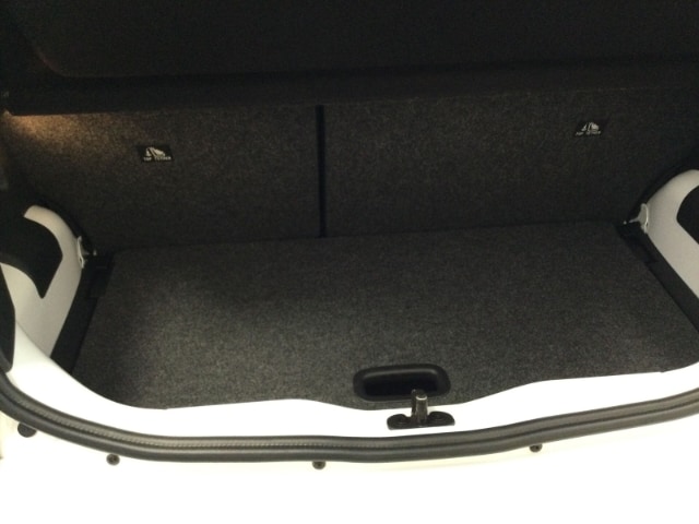 Volkswagen e-up! e - Edition 61 kW 32,3 kWh 1-Gang-Automatik