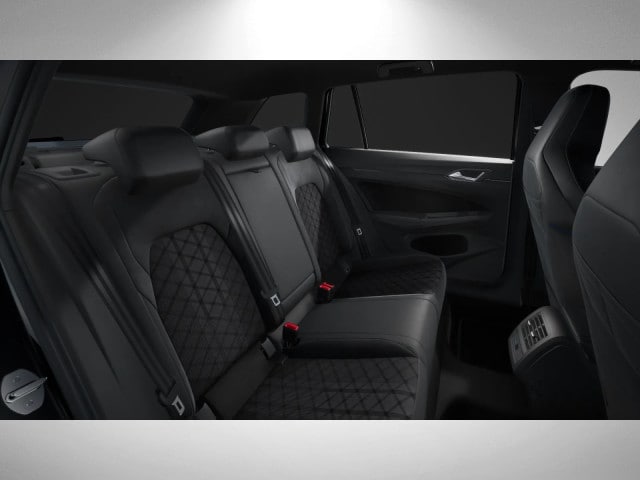 Volkswagen Golf 1.5 TSI R-Line Variant