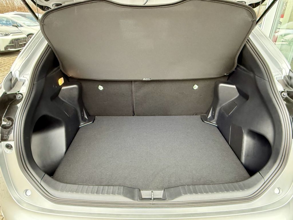 Toyota Yaris Cross 4x2 5-deurs Plus