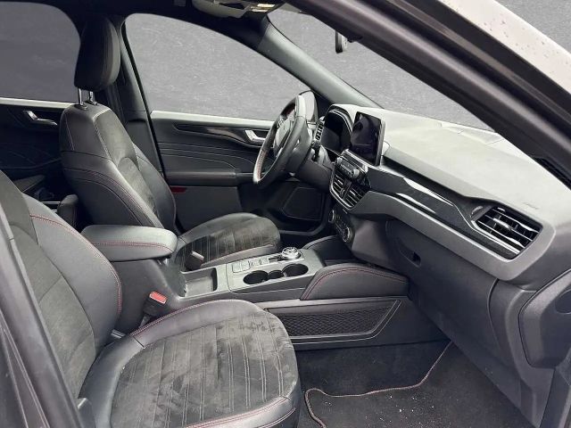 Ford Kuga Plug in Hybrid ST Line X