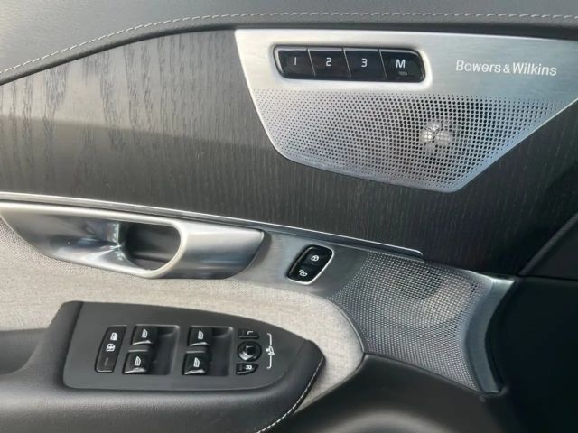 Volvo XC90 AWD Recharge T8 Ultimate