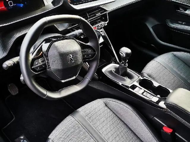 Peugeot 208 Allure Pack